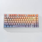 落日余晖 keycap set lifestyle photo