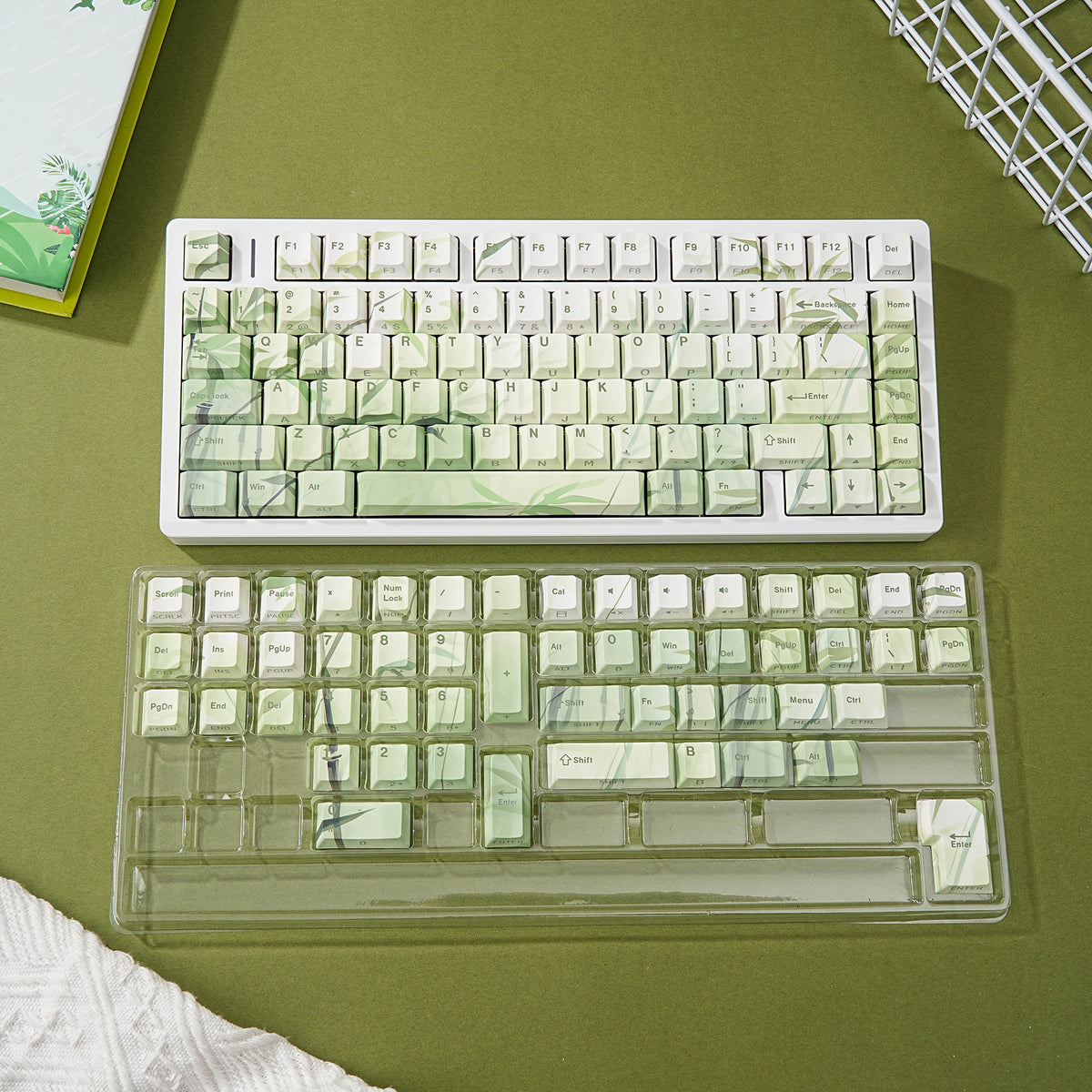竹林 keycap set lifestyle photo