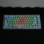 漫画白 keycap set lifestyle photo