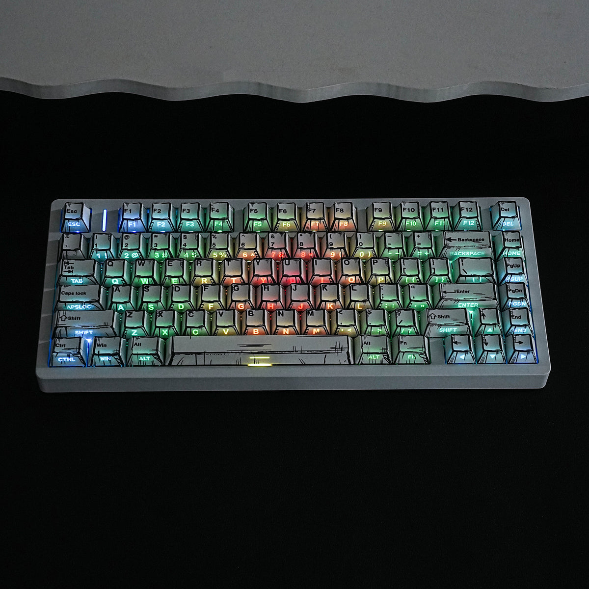 漫画白 keycap set lifestyle photo