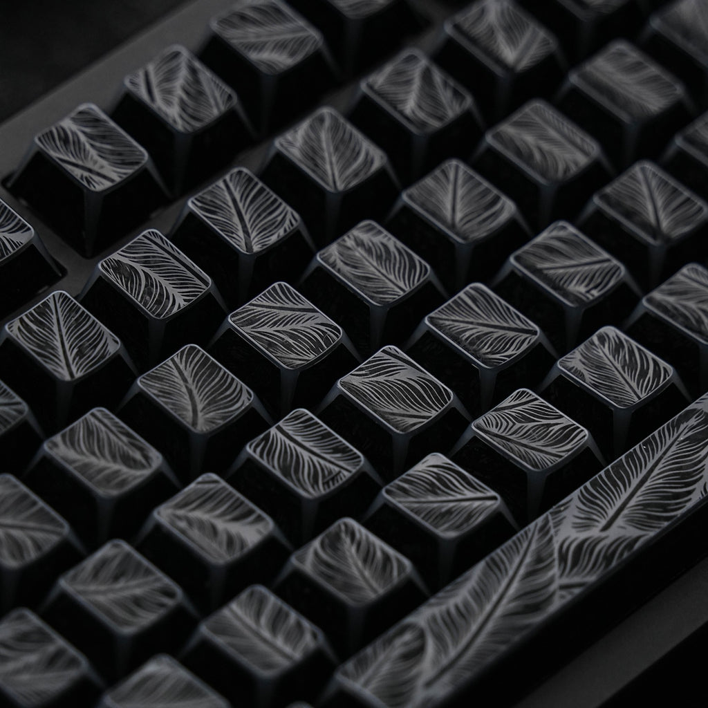 Jaycomia Feather Black Cherry LAS PBT keycap set