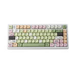 森林 keycap set lifestyle photo