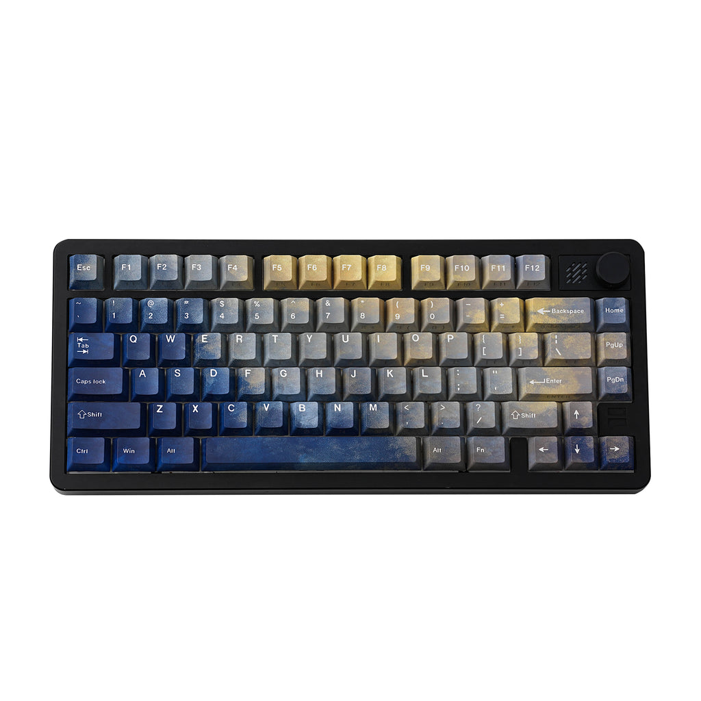 星河织序 keycap set lifestyle photo